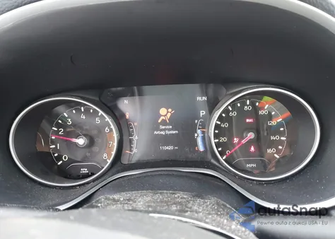 2018 Jeep Compass Limited Fwd из США, поврежденный, VIN 3C4NJCCB7JT358766